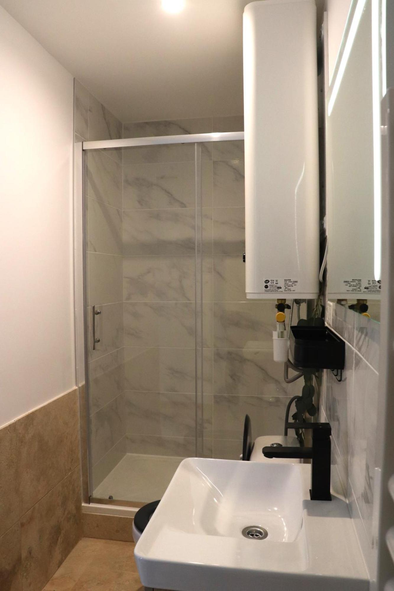 Superbes Appartements Modernes Et Neufs 巴格诺尔斯·苏尔·塞斯 外观 照片
